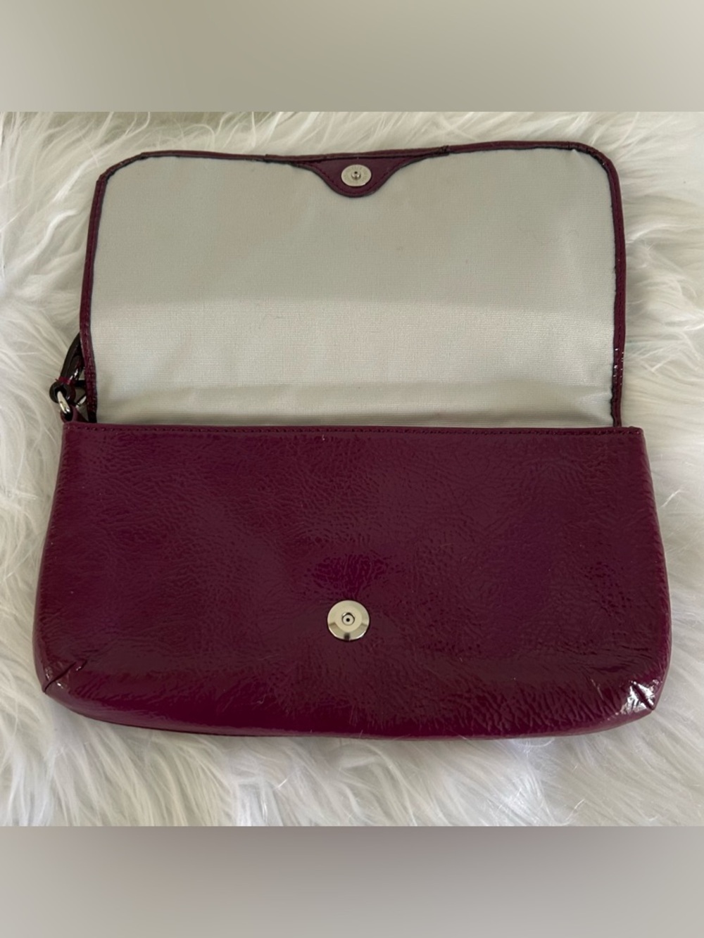Coach Burgundy Patent Leather wallet Wristlet bag - Picture 3 of 9